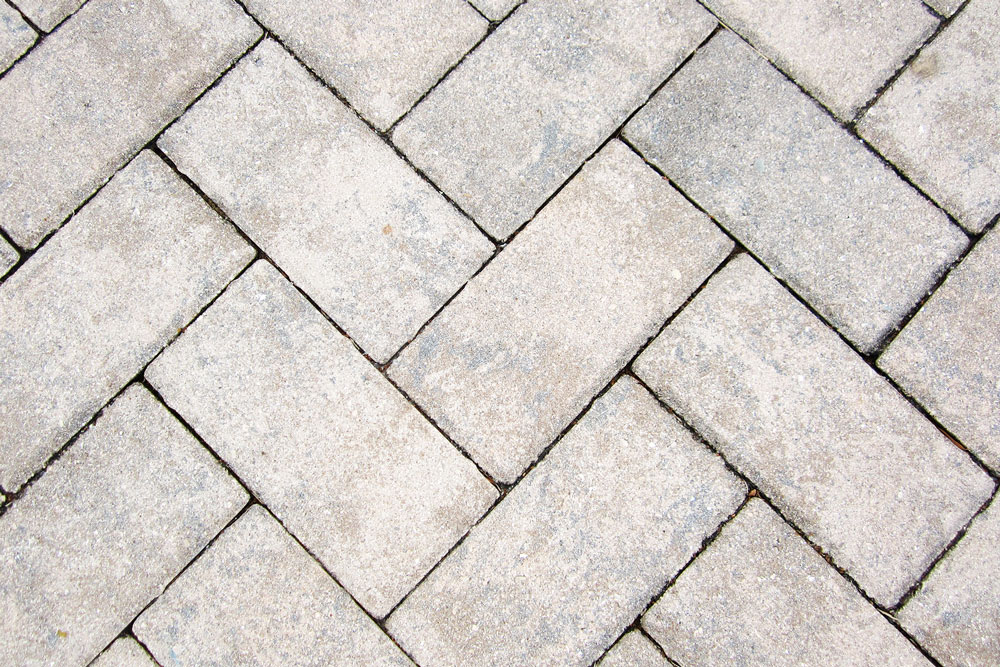 Stylish, hard-wearing block paving that adds elegance and value to your property.